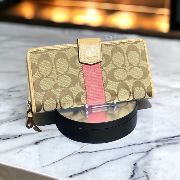Pink & Beige Coach Long Snap Wallet - Picture 1 of 7